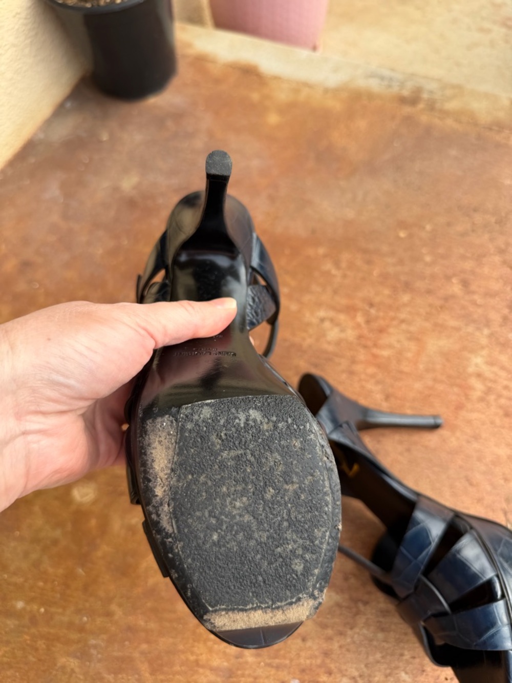 Saint Laurent tribute navy Leather Woven T-Strap Sandals with Gold Accents - Picture 10 of 13